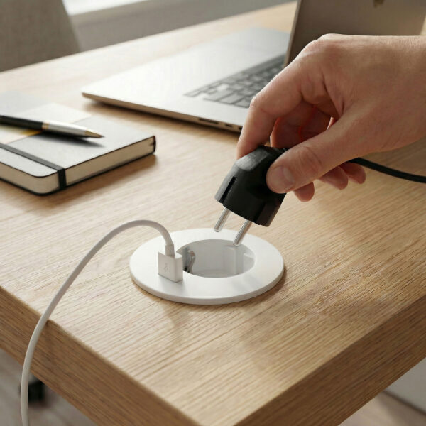 Rejtett, beépíthető konnektor + USB + Type-C – „Slide it” technológiával  20463BK Elosztók és hosszabbítók