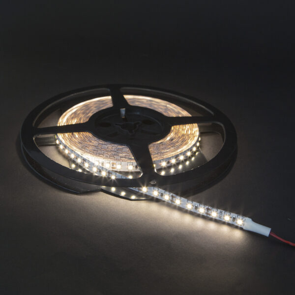 LED szalag  41007D LED szalagok, fényfüzérek
