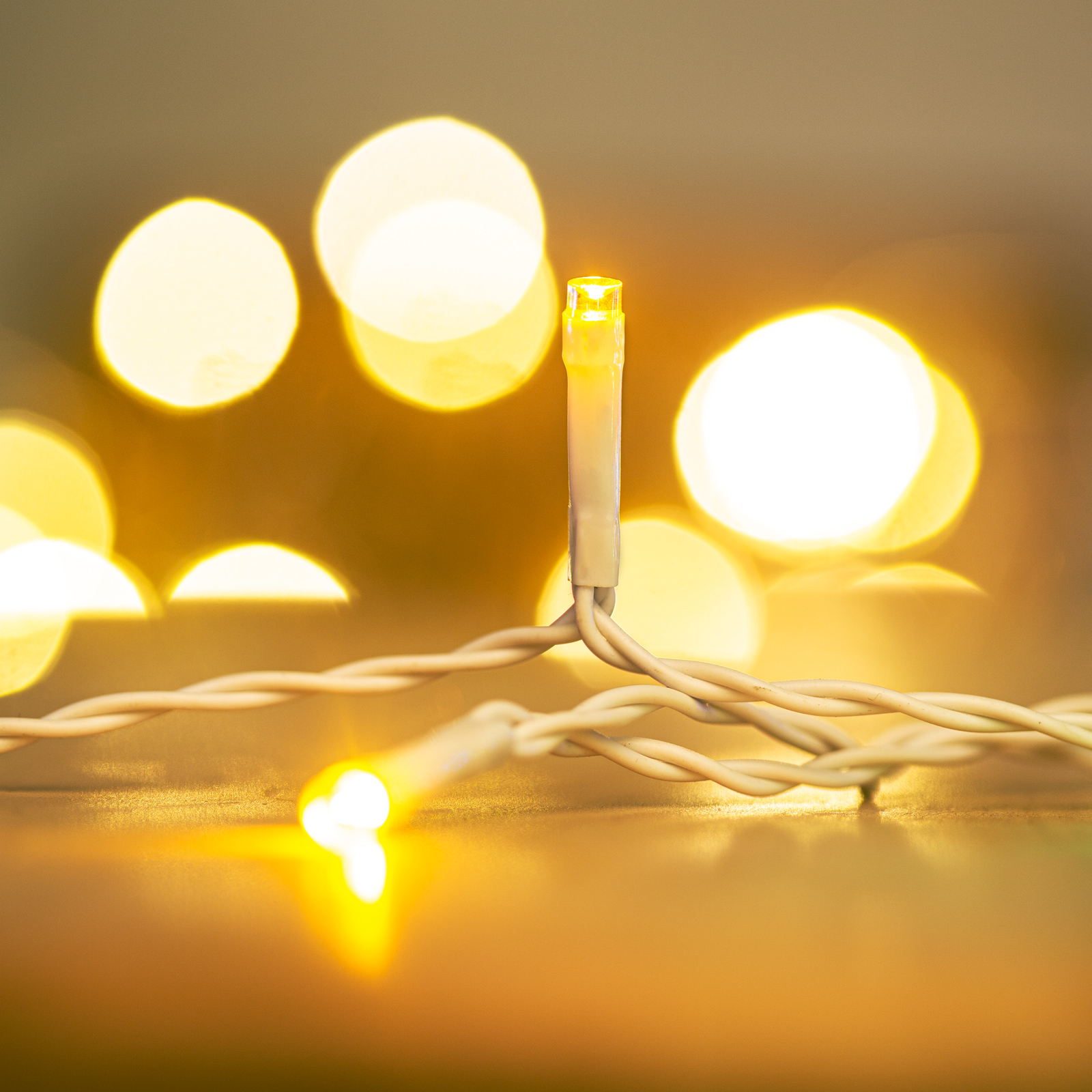Fényfüggöny – 100 db melegfehér LED-del – 3 x 1 m – 230V – távirányítós 58906A Egyéb Fényfüggöny – 100 db melegfehér LED-del – 3 x 1 m – 230V – távirányítós 58906A Egyéb