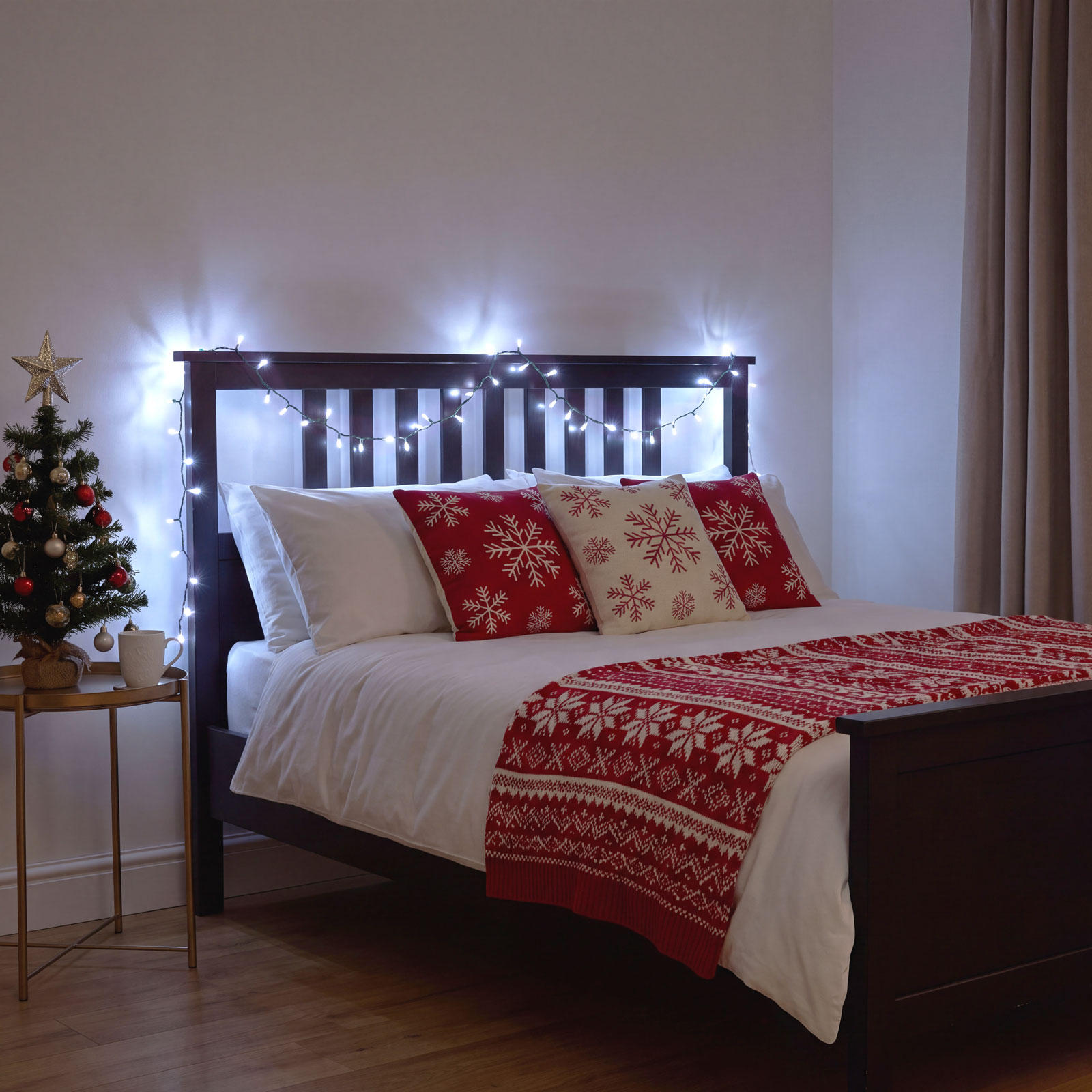 Fényfüzér – 20 m – hidegfehér – 400 LED – 100-240V – 6W – zöld kábel 59768C Világítás Fényfüzér – 20 m – hidegfehér – 400 LED – 100-240V – 6W – zöld kábel 59768C Világítás