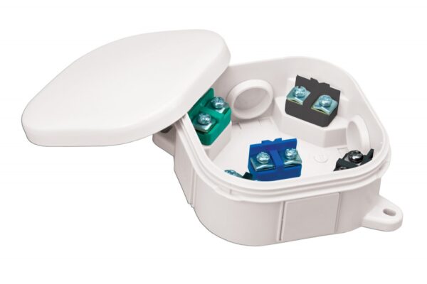 Halogénmentes, fehér tűzhelycsatlakozó, 4 bevezetéssel, 5x4mm2 terminál, 92x92x44mm, IP54 Tűzhelycsatlakozók Halogénmentes, fehér tűzhelycsatlakozó, 4 bevezetéssel, 5x4mm2 terminál, 92x92x44mm, IP54 Tűzhelycsatlakozók