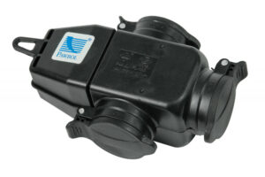 3 ágú elosztó, csapfedeles, IP44 Elosztók, dugvillák