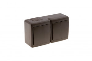 Barna egypólusú kapcsoló + csillárkapcsoló, kültéri, vízmentes, IP44 Barna kültéri kapcsolók, aljzatok
